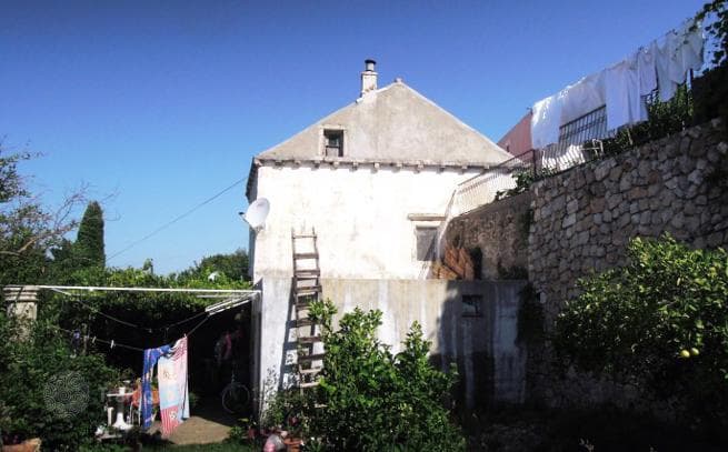 Historic House with Sea View and Large Plot near Old Town, Dubrovnik, photo 4