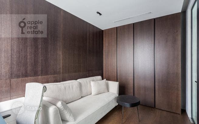2-Bedroom Apartment with Designer Finishes in Presnensky District, Moscow, photo 3