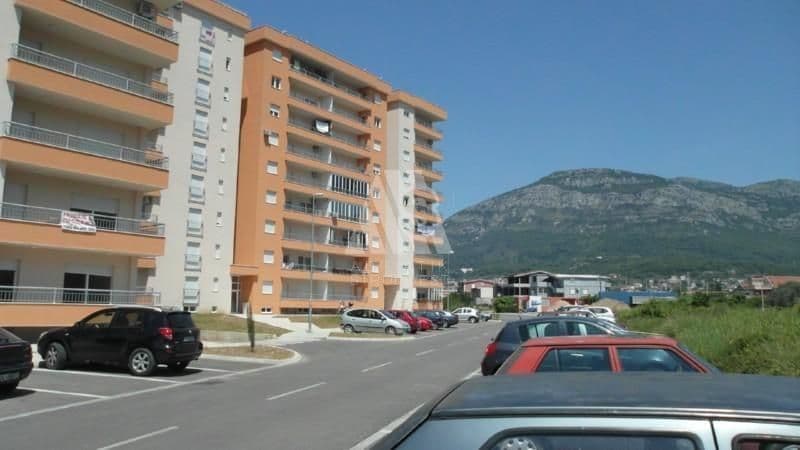 Квартира в Баре, Черногория, 80 м²