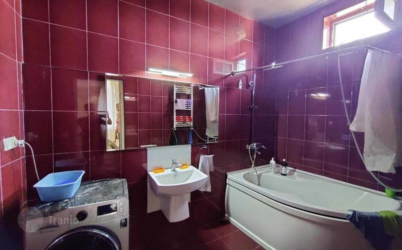 5-Bedroom House in Old Tbilisi, Tbilisi, photo 3