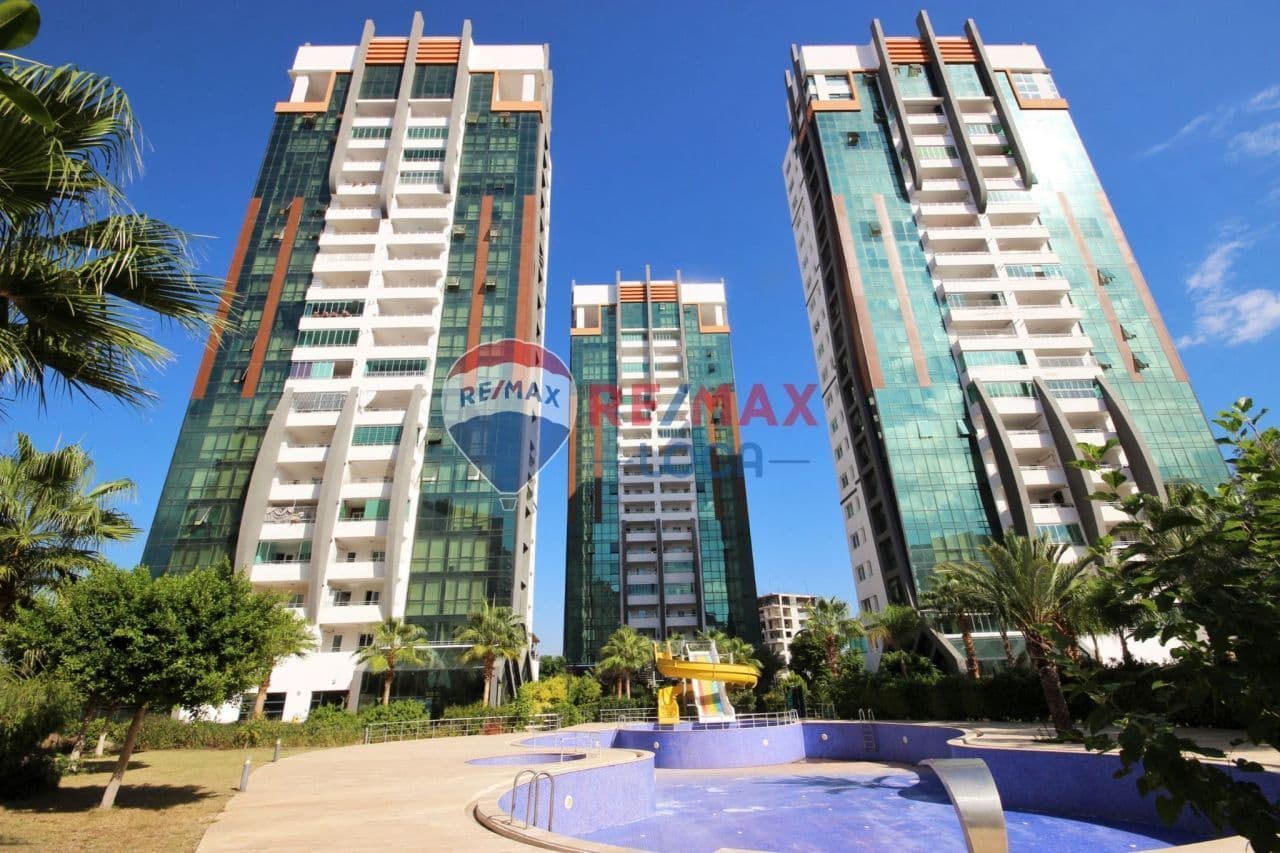 Квартира в Мерсине, Турция, 220 м²
