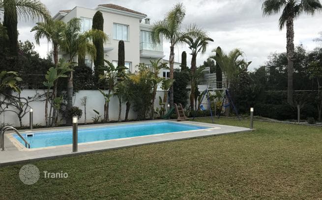 5-Bedroom Villa with Private Pool and Garden Near the Beach in Limassol, photo 4
