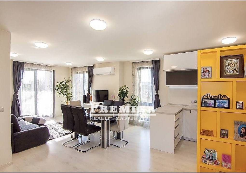Квартира в Бургасе, Болгария, 120 м²