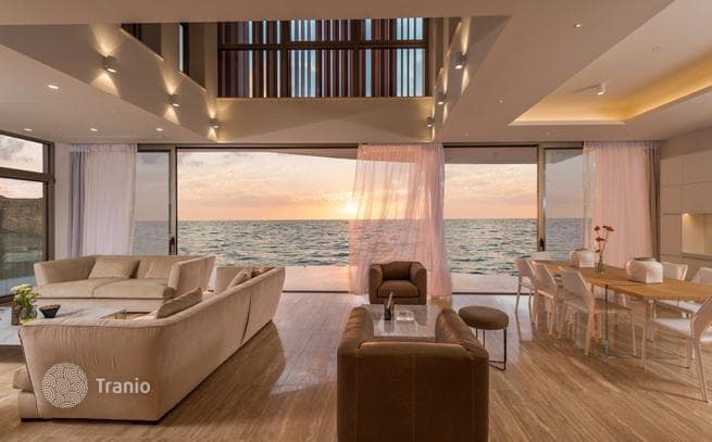 Luxury Beachfront 4-Bedroom Villa in Paphos, Cyprus, photo 4