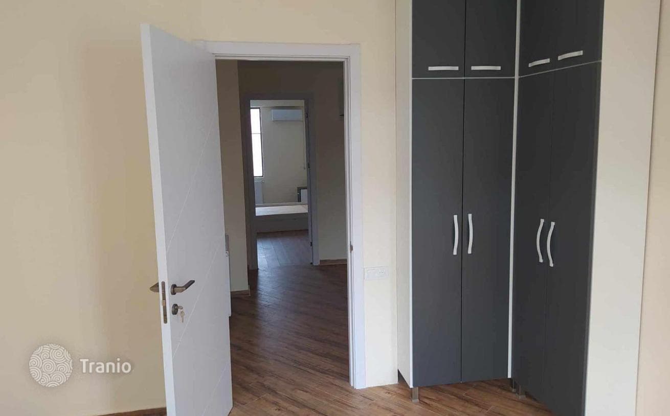 New 3-Story House in Historic Tbilisi Old Town, photo 2