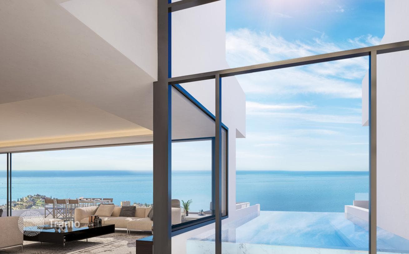 Смежная вилла на продажу в Benalmadena Pueblo, Бенальмадена, фото 4
