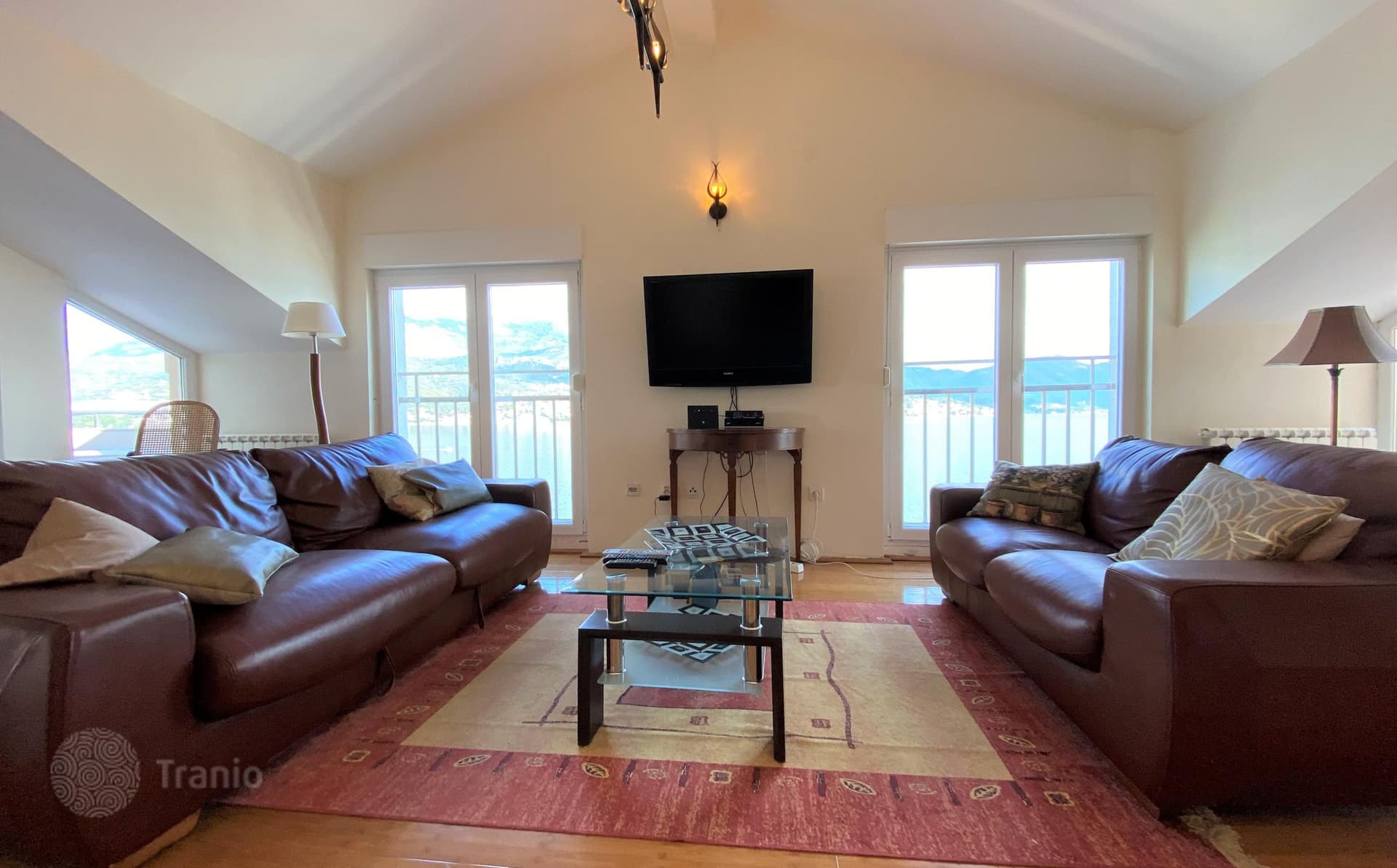 3-Bedroom Apartment with Bay View in Njivice, Herceg Novi, photo 3