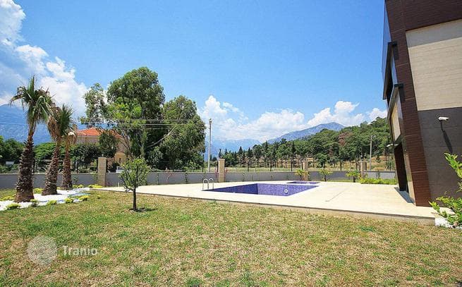 4-Bedroom Villa with Private Pool in Kiriş, Kemer