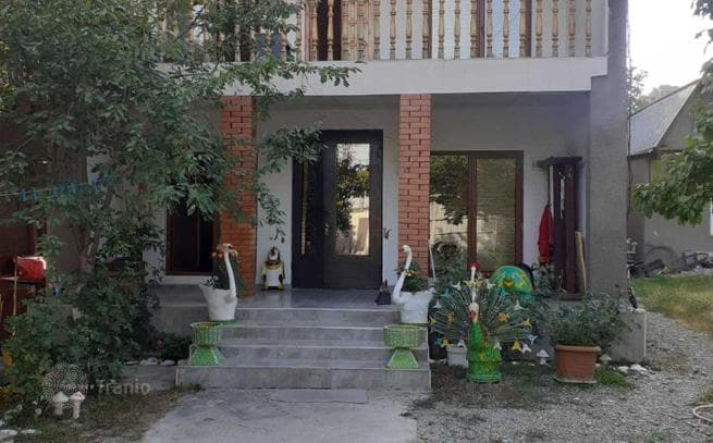 4-Bedroom House in Old Tbilisi, Tbilisi, photo 5