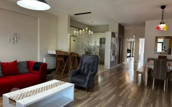 2-Bedroom Apartment in Saburtalo, Tbilisi, photo 2