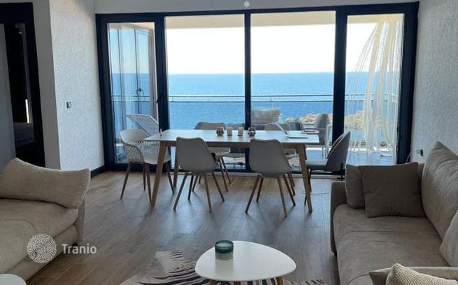 Apartment with Garage Close to the Sea in Sveti Stefan, Montenegro