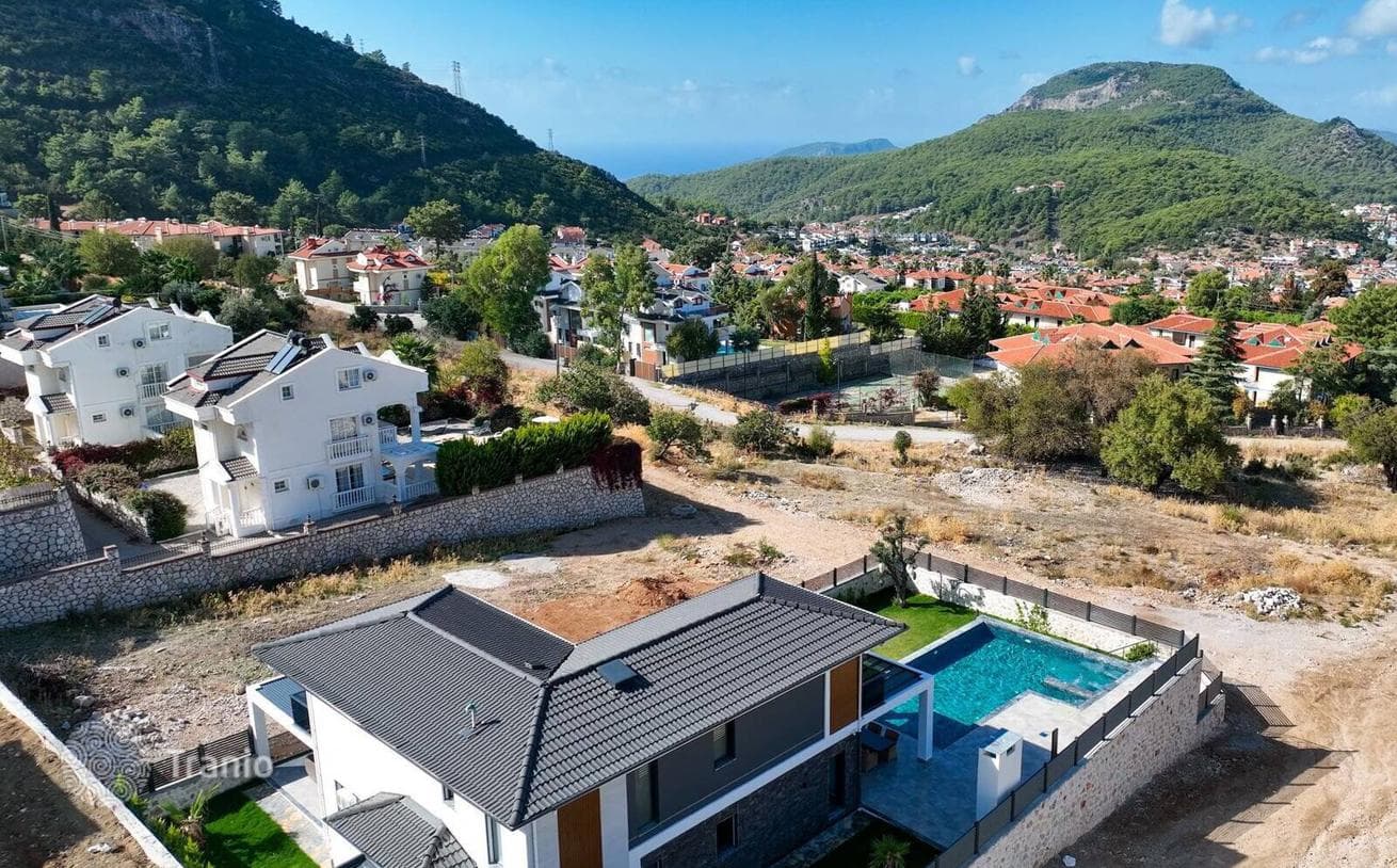 4-Bedroom House with Private Pool in Fethiye, Mugla, photo 4