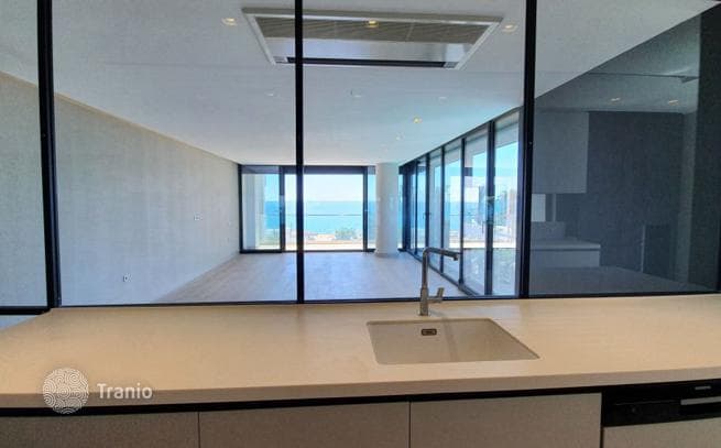 3-Bedroom (3+1) Beachfront Apartment in Konyaalti, Antalya, photo 2