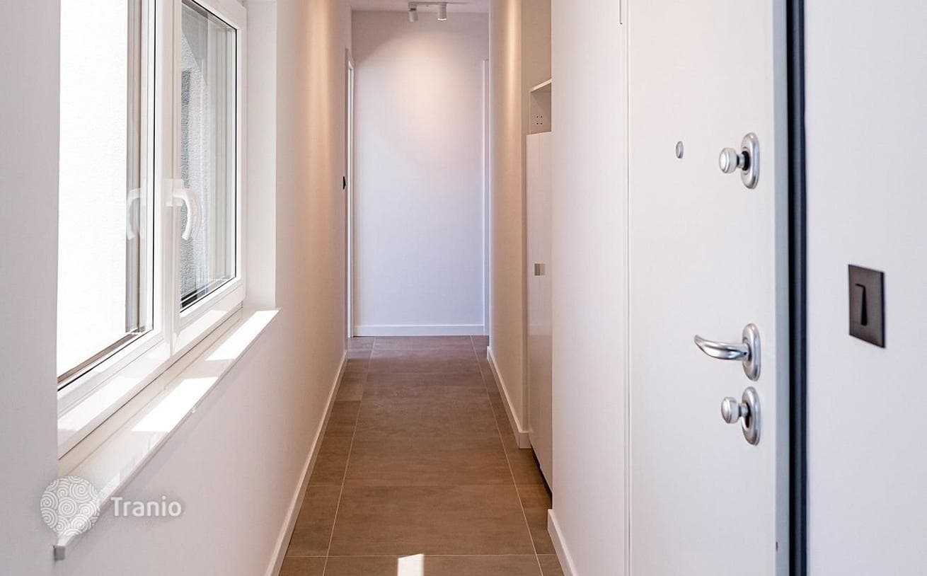 3-Bedroom Apartment in New Build, Krka, Dalmatia, photo 4