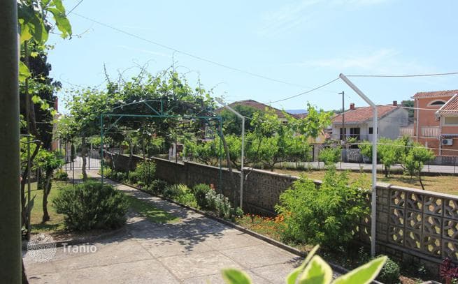 3-Story House with Garage 600 m from the Beach in Zelenika, Herceg Novi