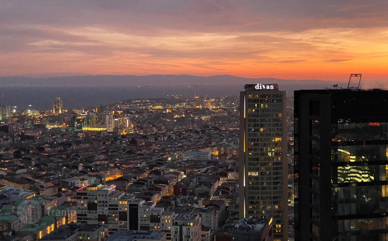 1–4-Bedroom Apartments with City View in Istanbul