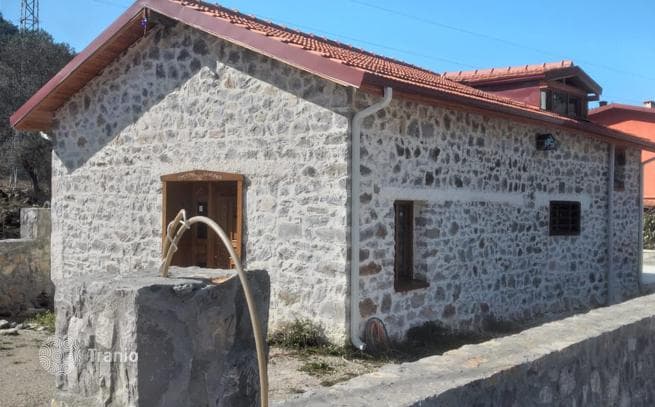 1-Bedroom Villa with 300 m² in Golbasi