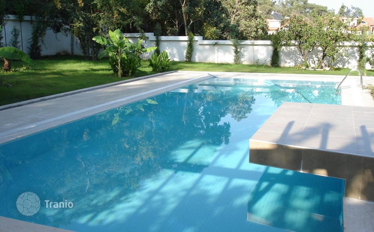 4-Bedroom Villa in Kemer, Turkey