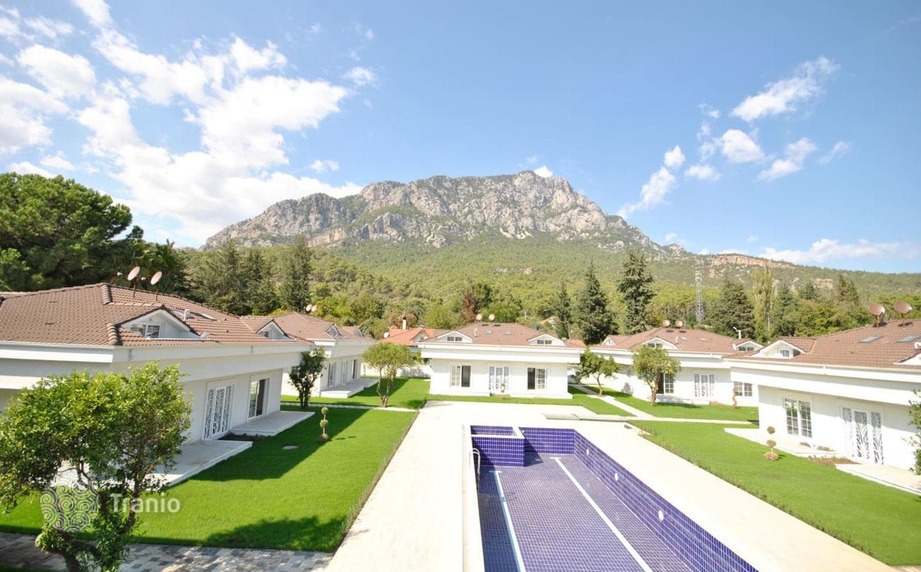 2-Bedroom Villas with Mountain Views in Kemer
