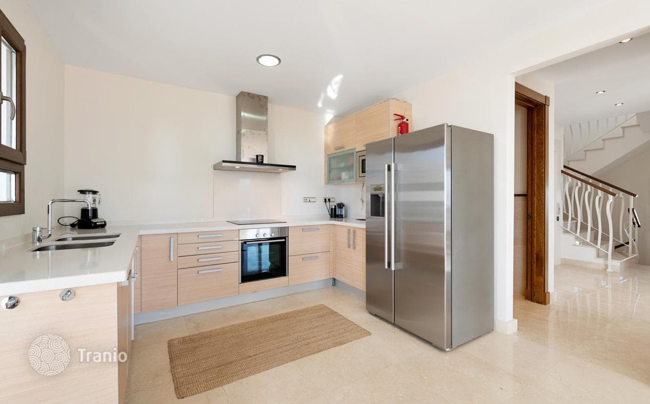 Вилла на продажу в Benahavis Hills Country Club, Бенахавис, фото 2