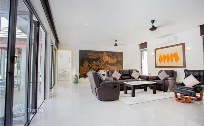 4-Bedroom Villa with Private Pool and Mountain View in Rawai, Phuket, photo 2