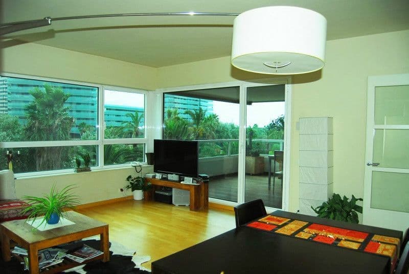 Квартира в Барселоне, Испания, 115 м²