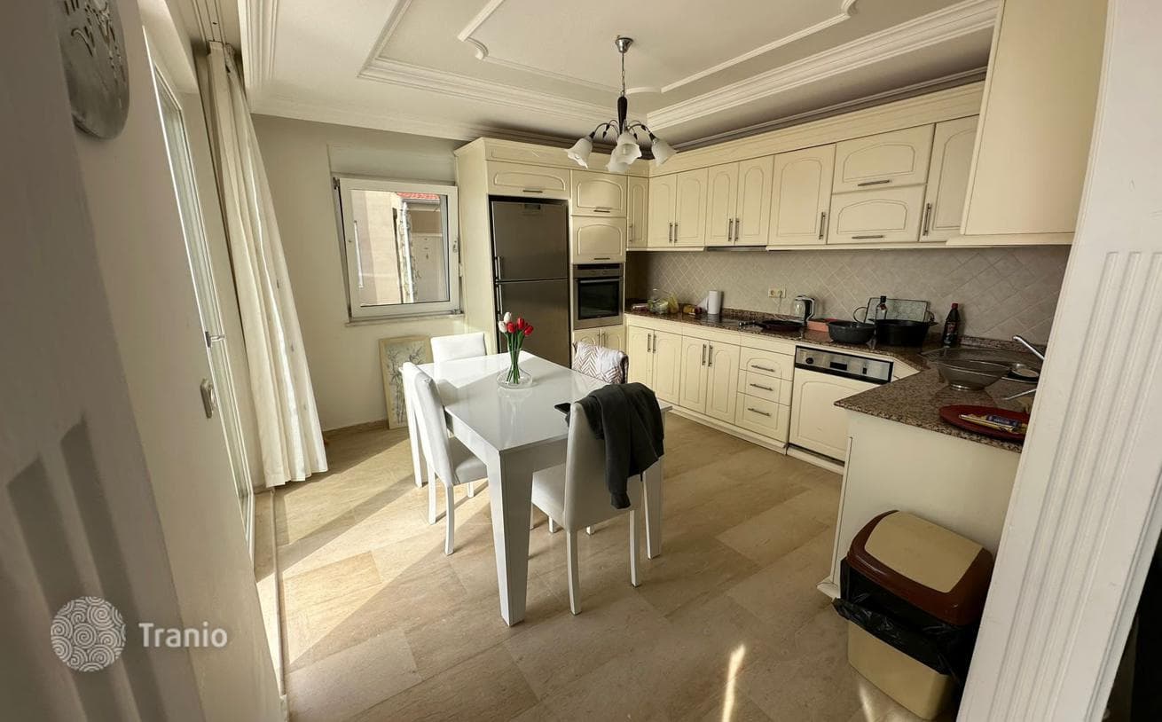 4-Bedroom (4+1) Furnished Triplex Villa with Sea View in Kargicak, photo 4