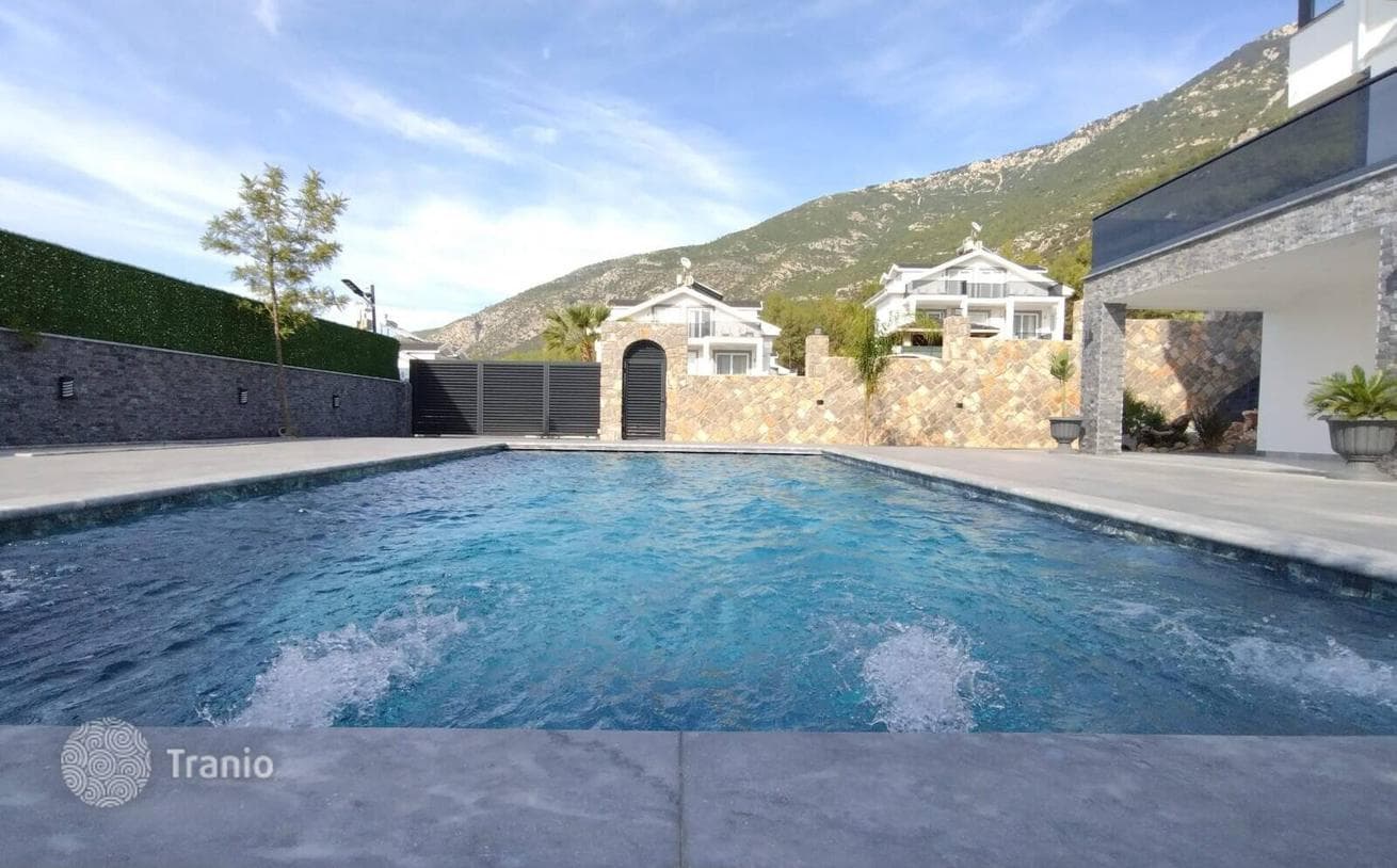 4-Bedroom House with Private Pool in Fethiye, Mugla, photo 3