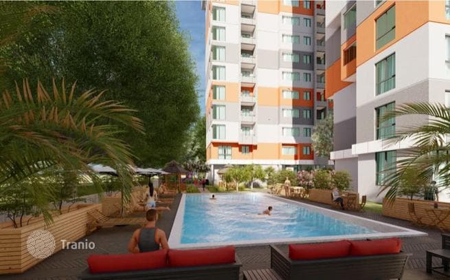 New Apartments with Shared Pool Near the Waterfront in Istanbul
