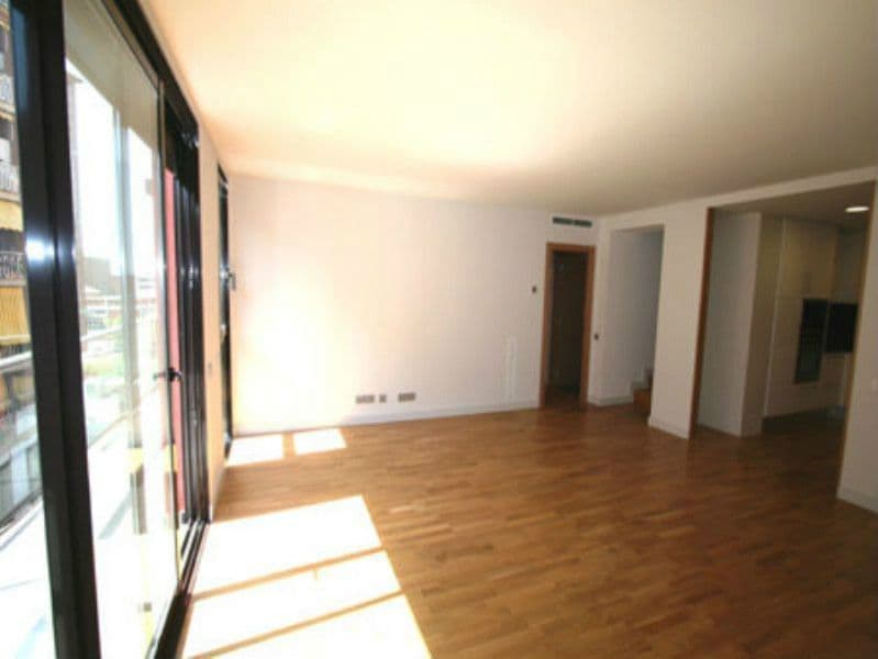 Квартира в Барселоне, Испания, 80 м², фото 4