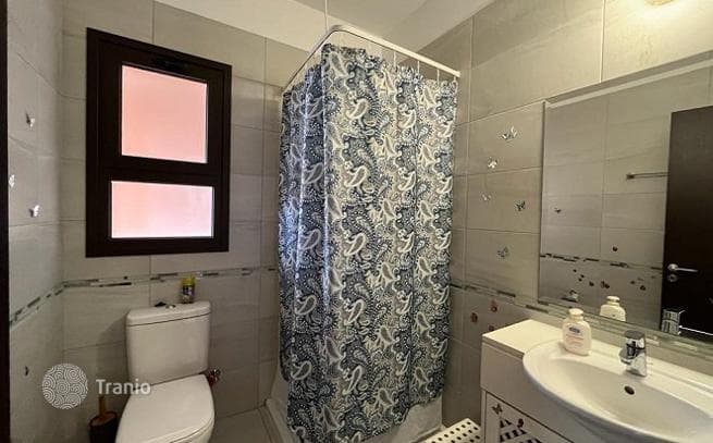 2-Bedroom Apartment in Universal, Paphos, photo 2