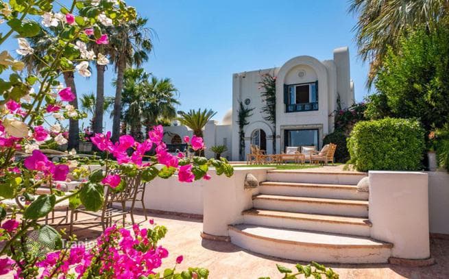 5-Bedroom Villa with Sea and Castle Views in Bodrum, photo 3