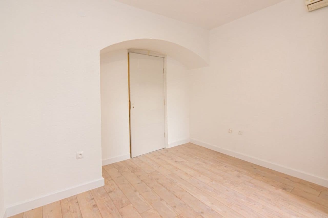 Квартира в Херцег-Нови, Черногория, 90 м², фото 4
