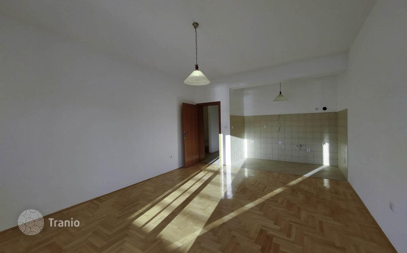 2-Bedroom Apartment with Sea View in Herceg Novi, Montenegro, photo 2
