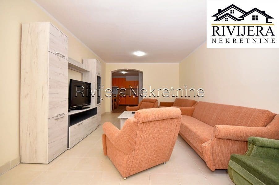 Квартира в Херцег-Нови, Черногория, 126 м²