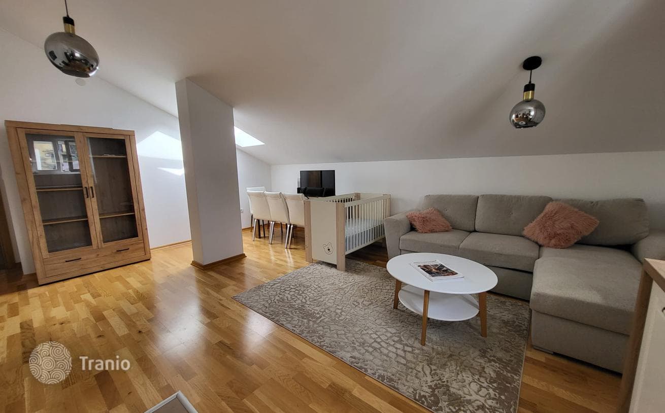 2-Bedroom Apartment 700 m from the Sea in Tivat, Montenegro, photo 5