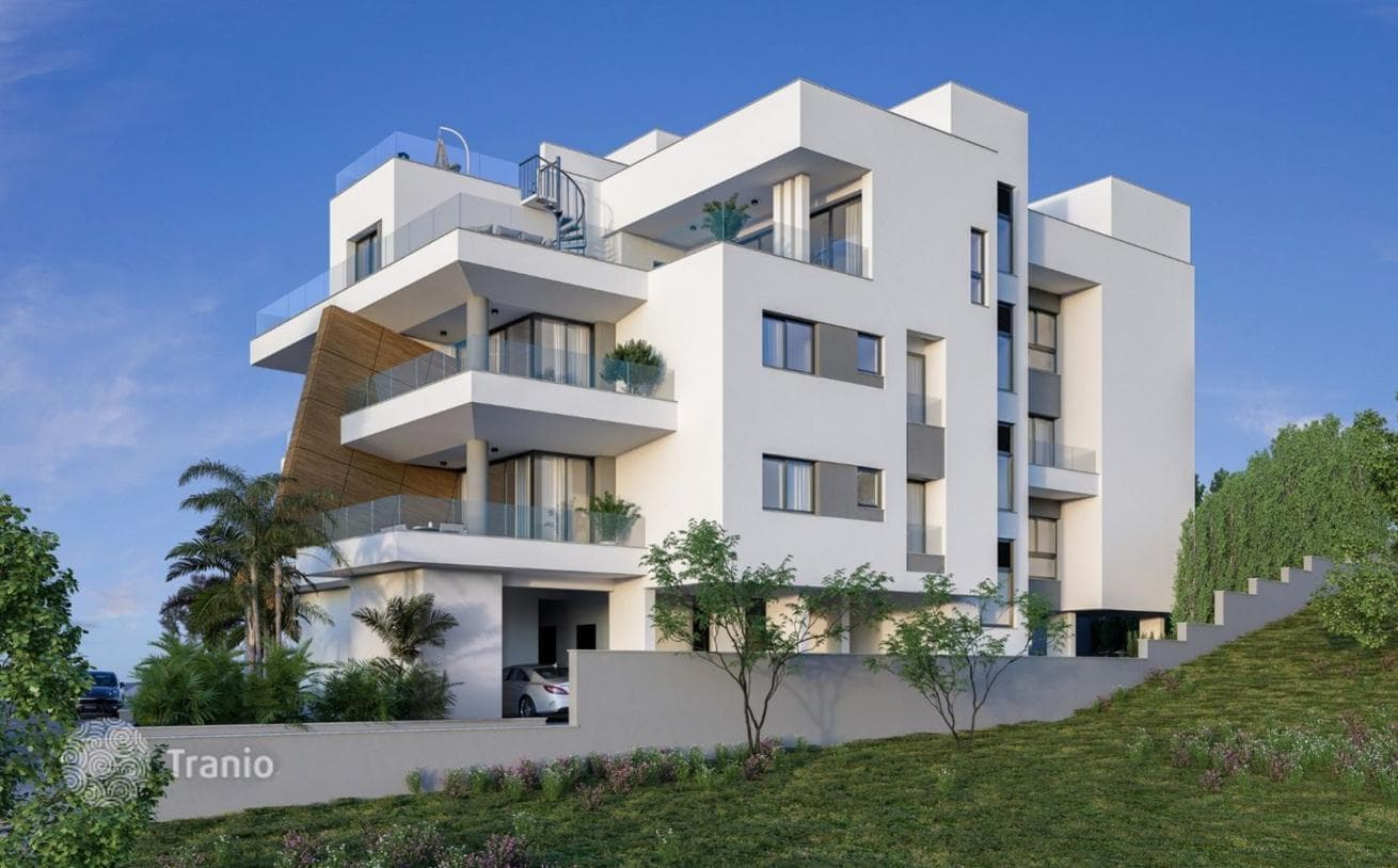 2-Bedroom Apartment in Mesa Geitonia, Limassol, photo 3
