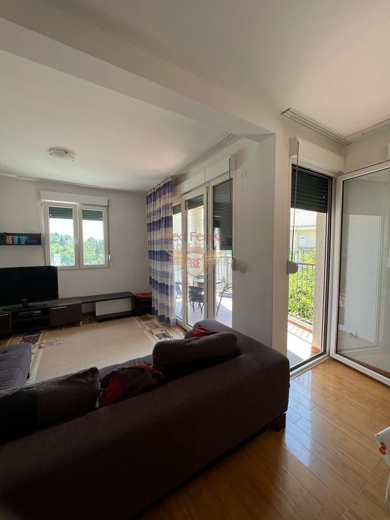 Квартира в Херцег-Нови, Черногория, 86 м², фото 3