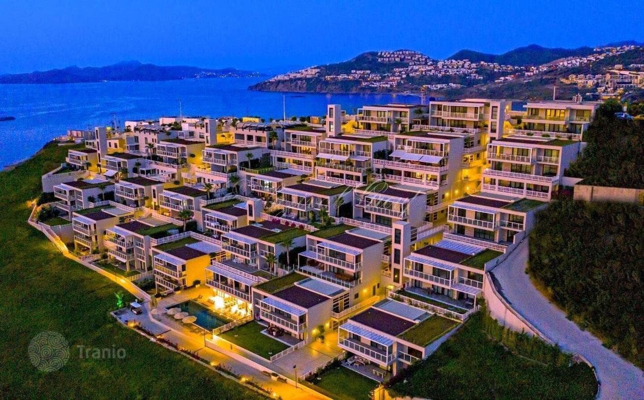 Luxury Beachfront Apartments with Private Beach in Bodrum, photo 2