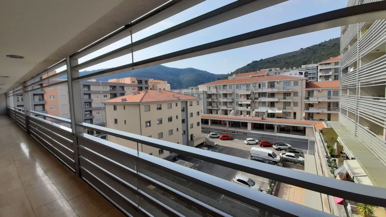 Квартира в Будве, Черногория, 85 м², фото 5