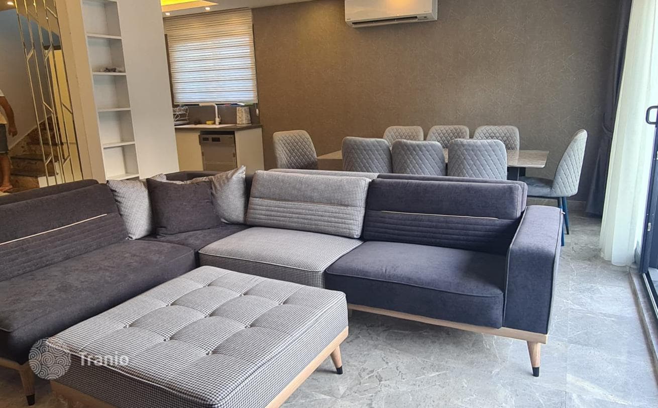 4-Bedroom Villa with Private Pool and Mountain View in Kemer