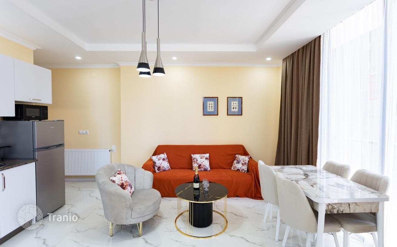 1-Bedroom Apartment on the Second Line from the Beach in Batumi, photo 2