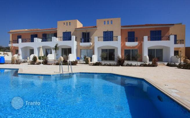 2-Bedroom Townhouse in Anaryta, Paphos, photo 3