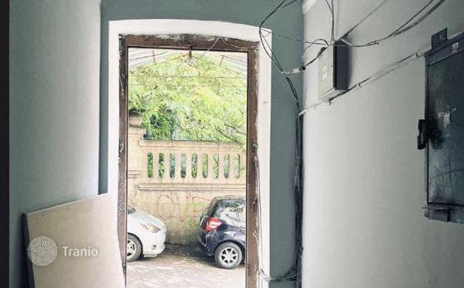 3-Bedroom Apartment in Old Tbilisi, Tbilisi, photo 4