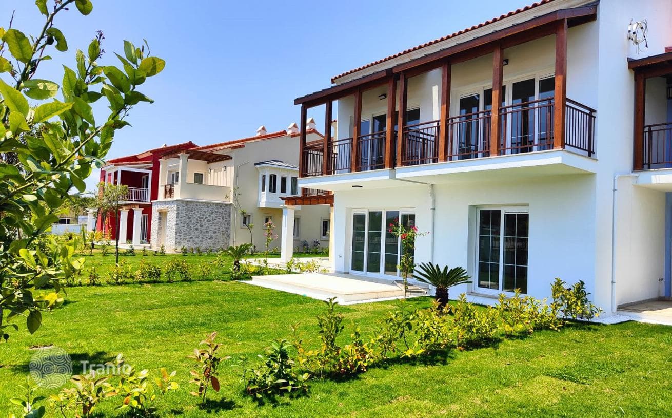 Modern Apartments with Shared Pool Near the Beach, photo 5