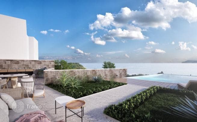 2-Bedroom Villa with Sea View in Budva