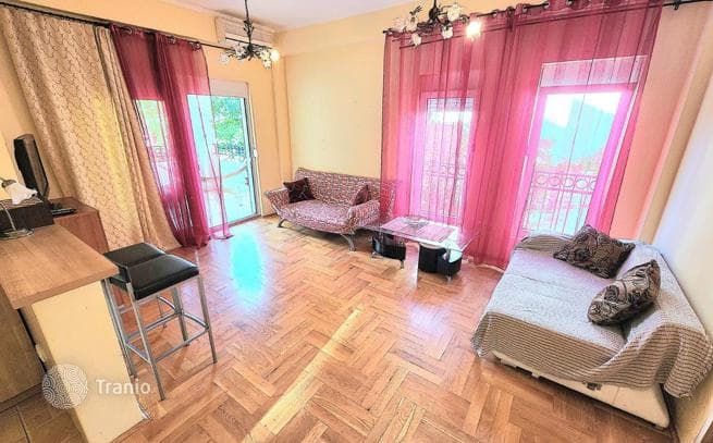 1-Bedroom Apartment with Pool View in Podmainje, Budva, photo 5