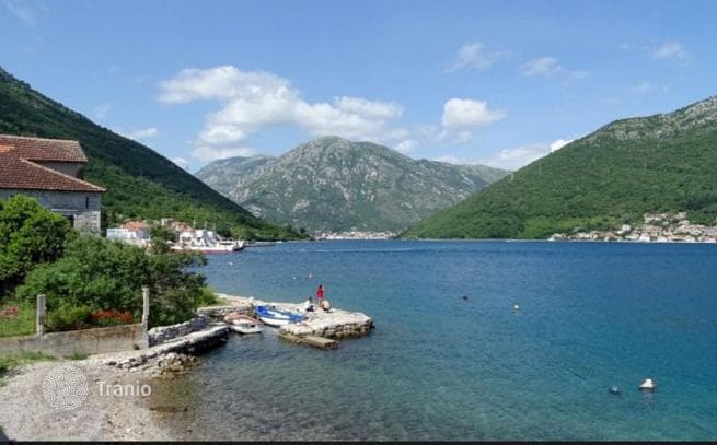Stone House with Garden on the Waterfront in Kamenari, Herceg Novi, photo 4
