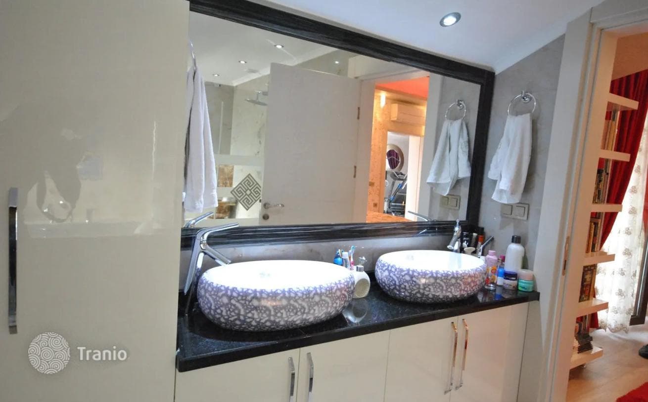 8-Bedroom Villa 600 m² in Kemer, Turkey, photo 3