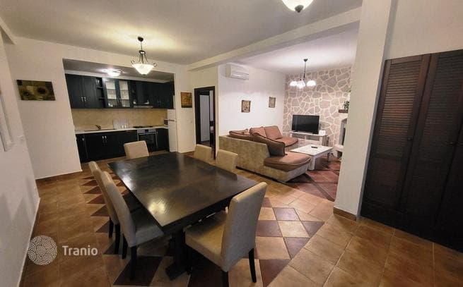 2-Bedroom Apartment with Sea View in Kostanjica, Herceg Novi, photo 3